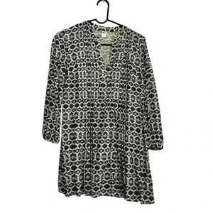 Old Navy, black and white‎ dress. Size small petite.